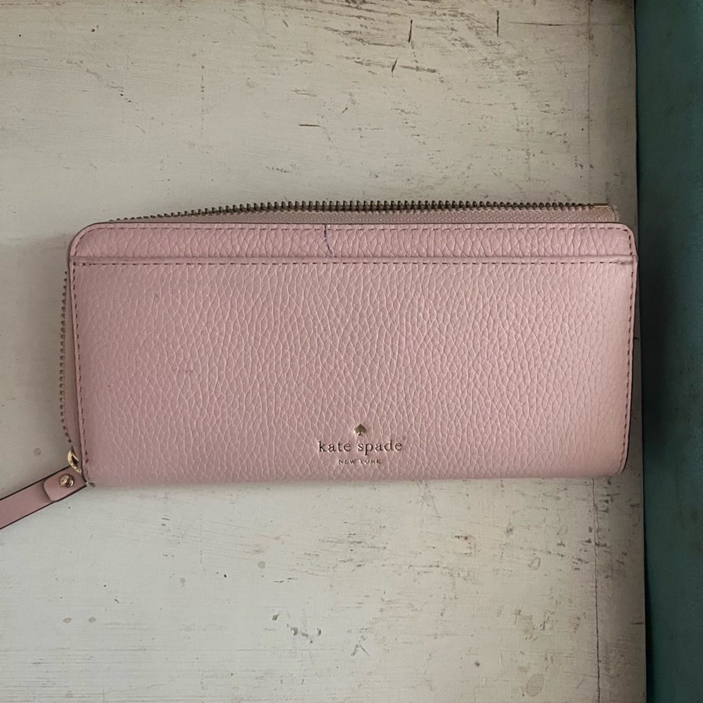 Kate Spade Wallet - Picture 2 of 3